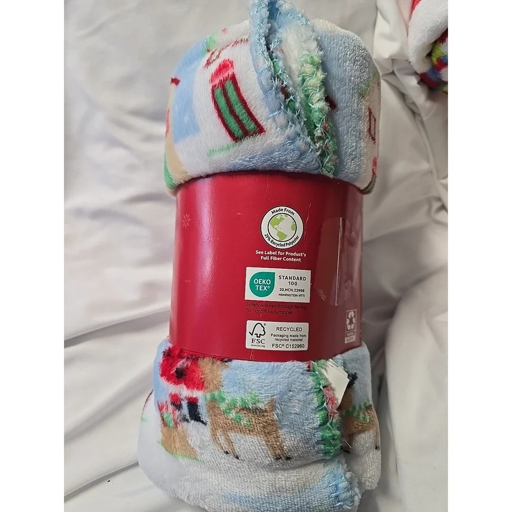 Santa Village Holiday Time Plush Throw 48in X 58in New